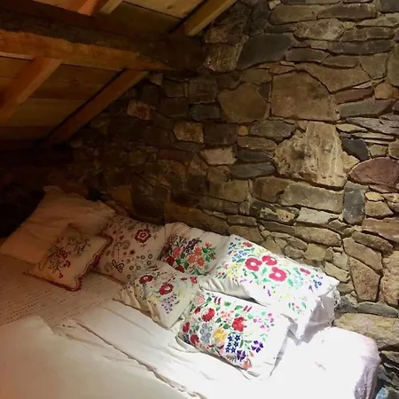 Insolite Bergerie Dans La Foret Kemping Arnac-Sur-Dourdou