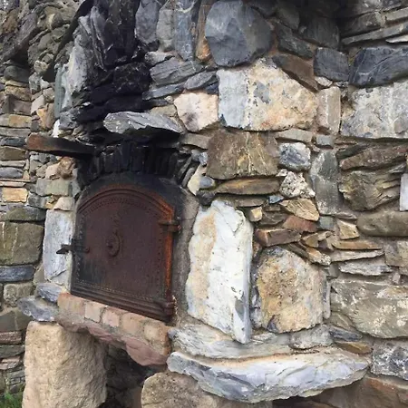 营地 Insolite Bergerie Dans La Foret *