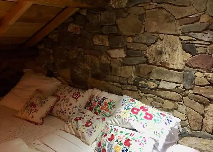 Insolite Bergerie Dans La Foret Camping Arnac-Sur-Dourdou